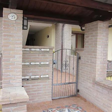 Casa Di Max Marotta